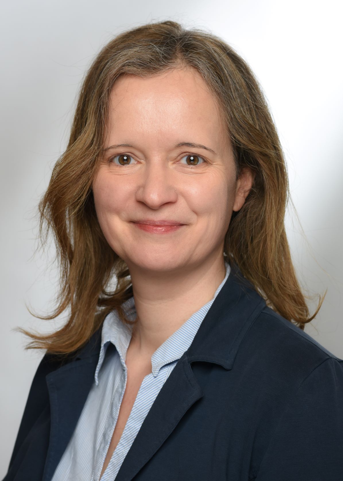 Bild Beate Gebauer.jpg